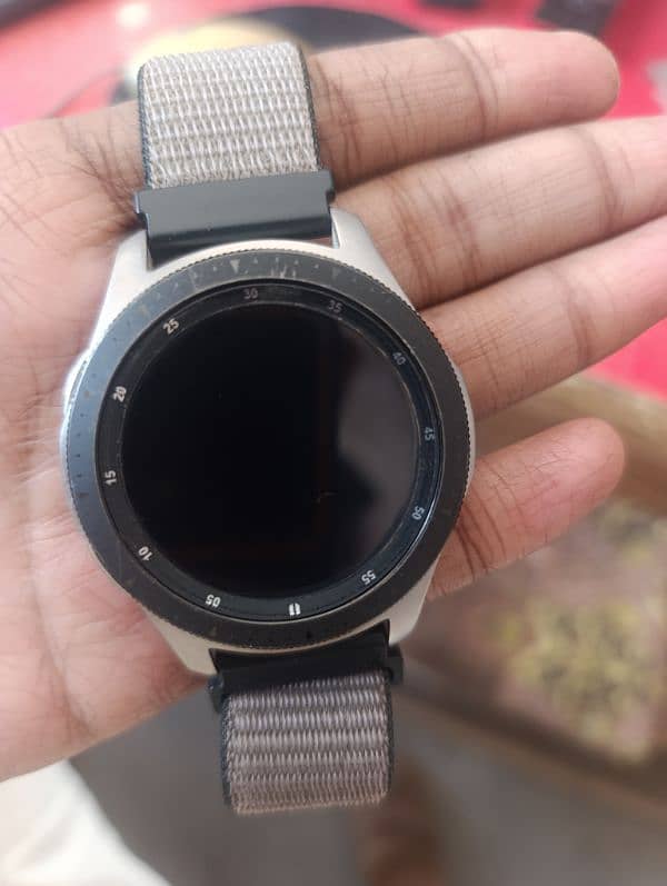 Samsung Galaxy Watch 4 SM-R800 0