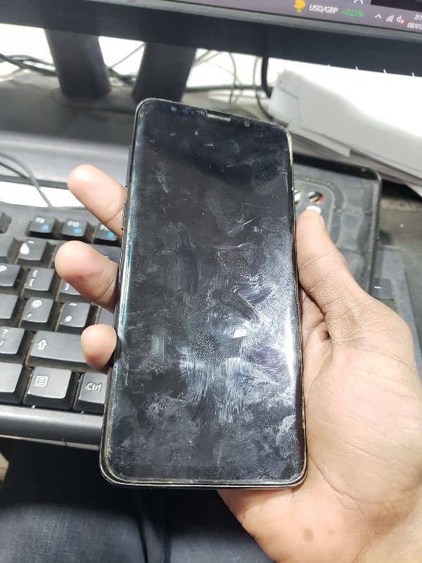 Samsung s9 plus 4/128 pta approved new condition 4