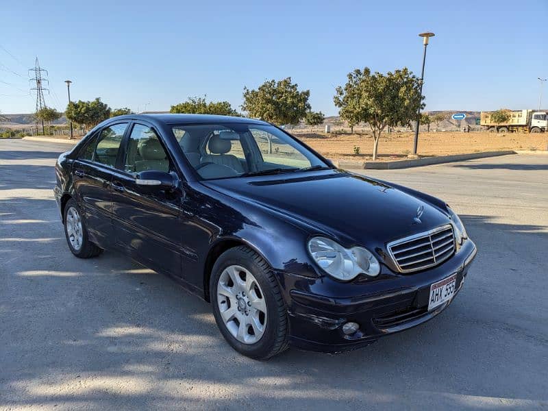 Mercedes C Class 2005 1