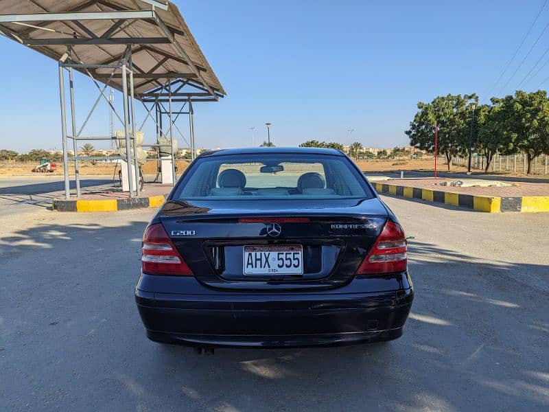 Mercedes C Class 2005 4