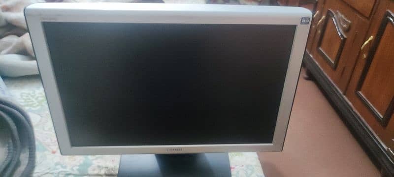 led for sale  19" 2