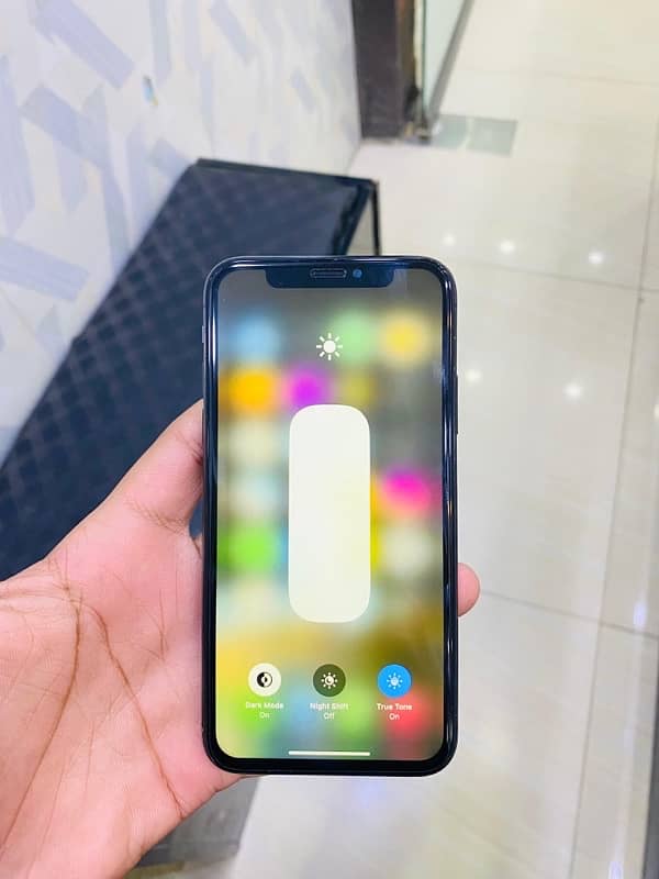 IPhone XS Non PTA 64 GB 10/10 Condition 5