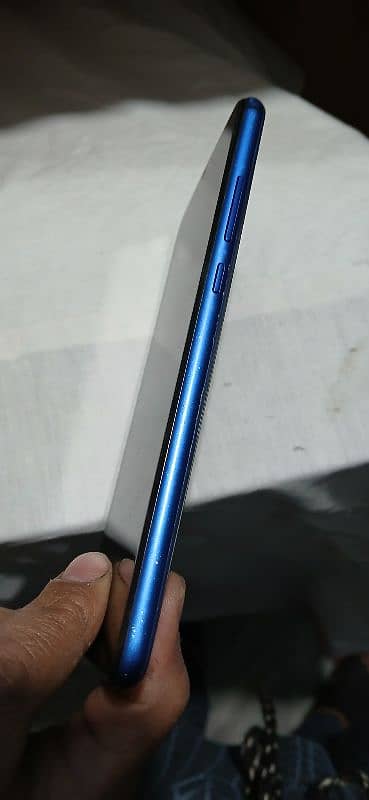 honor 8x 3