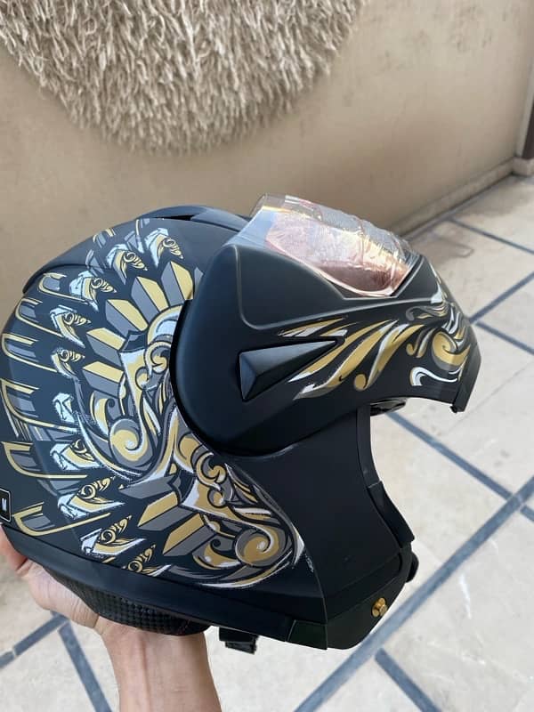 Virtue M - sized (imported) helmet 4