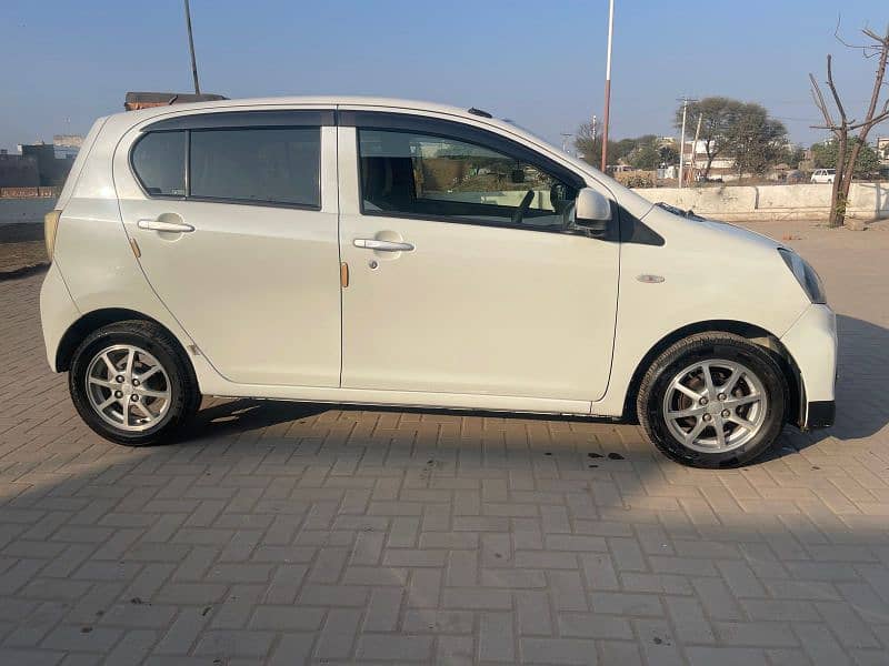 Daihatsu Mira 2014 XSA 2017 Register Pearl White For Sale 1