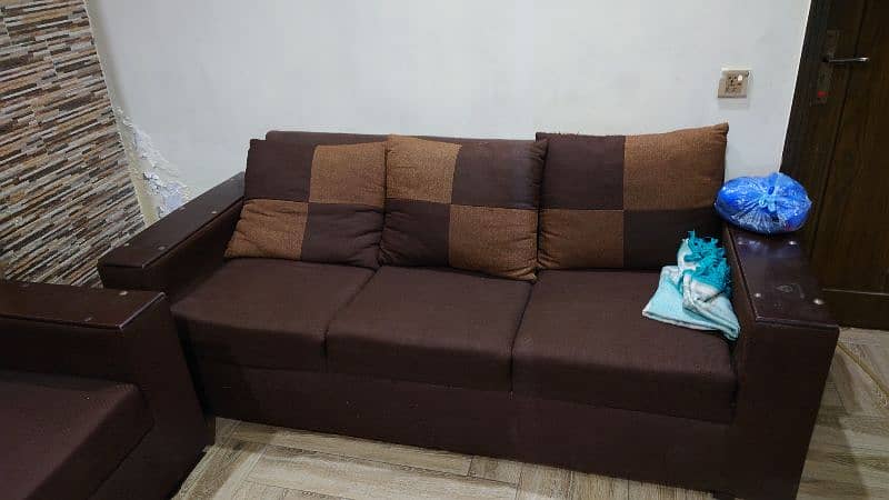 3 2 1 sofa Set For sell 0