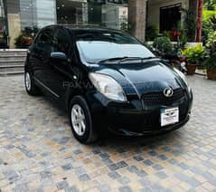 Toyota Vitz 2007