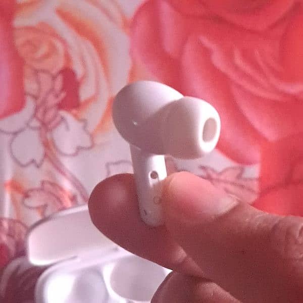 xiaomi Redmi Buds 5 Slightly used earbuds 4