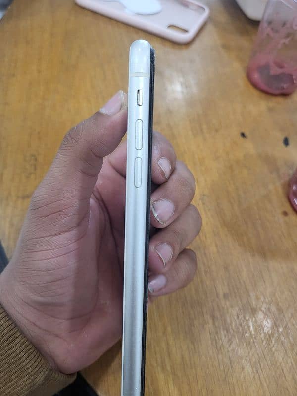 iphone 11 PTA Approved 1