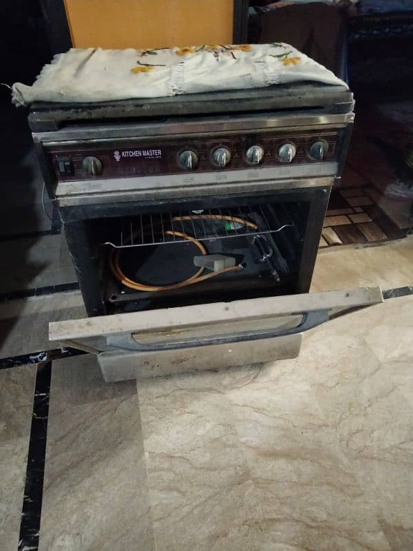 Gas oven with 3 burners 2