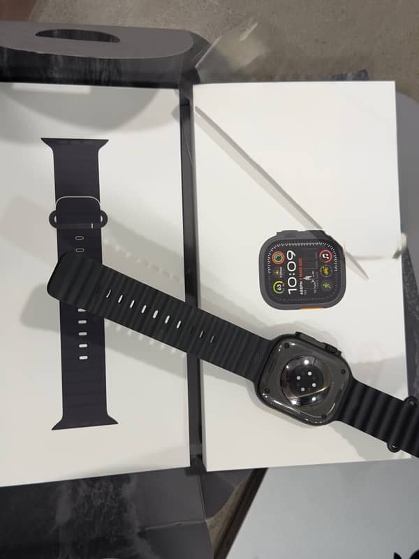 Apple watch Ultra 2 Black 49mm 1