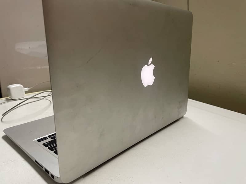 Macbook Air 13” Mid 2013 4