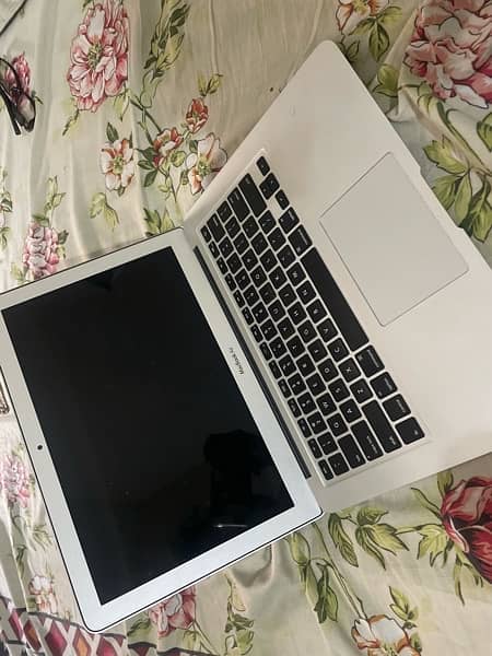 Macbook Air 13” Mid 2013 7