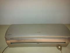 Kenwood 1 ton non-inverter ac for sale