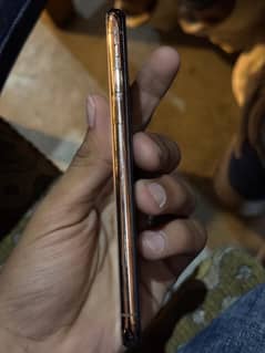 iphone xs Factory Unlock Panel aur battery change haii Back be new ha