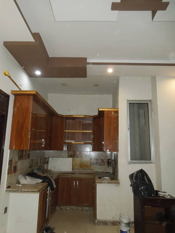 5 Rooms 3 Bed DD Portion For Rent In PCSIR SOCIETY SCHEME33 0