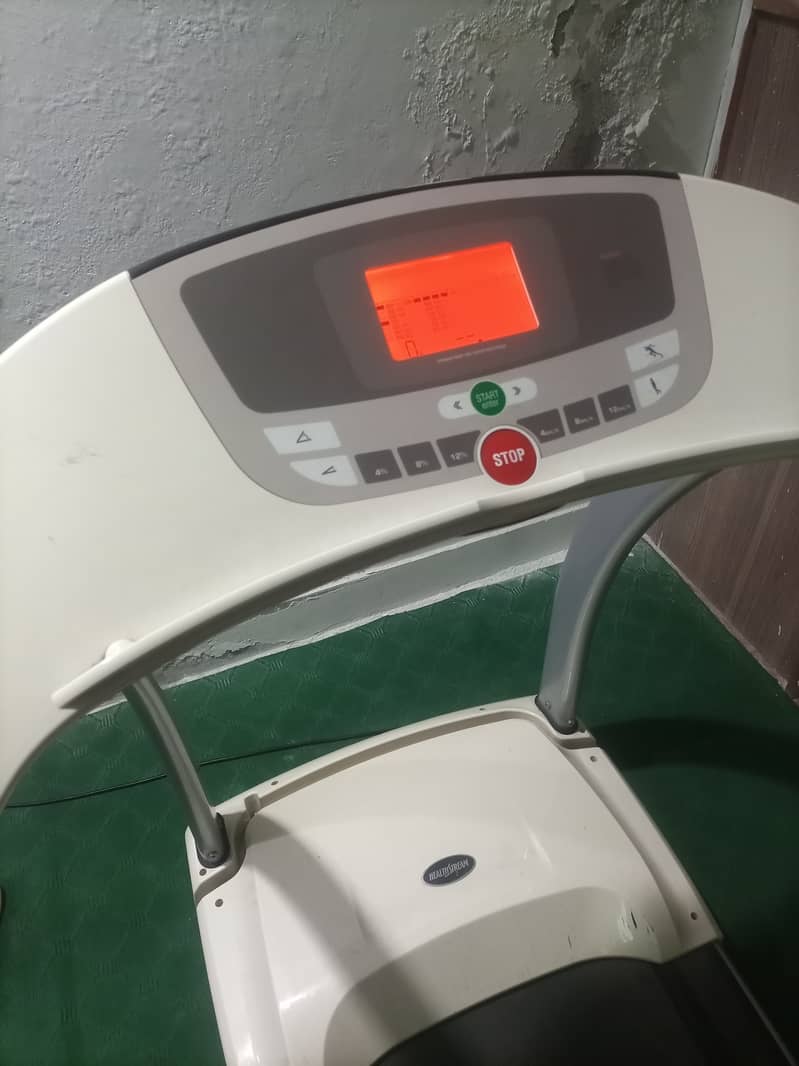 Treadmill Running Machine ( stream Health) 0