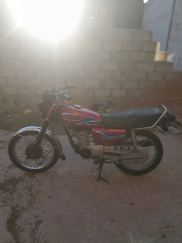 HONDA 125 10/10 1