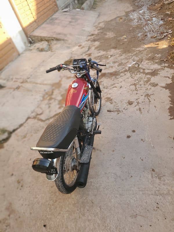 HONDA 125 10/10 4