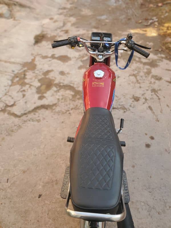 HONDA 125 10/10 6