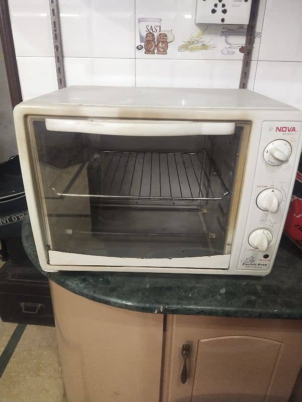 electric oven 0