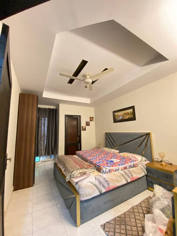 Daily Basis 2 Bedrooms Available on Daily Basis in E-11 Islamabad 4