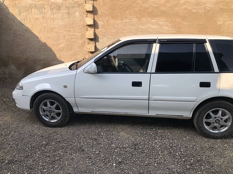 Suzuki Cultus VXR 2016 1