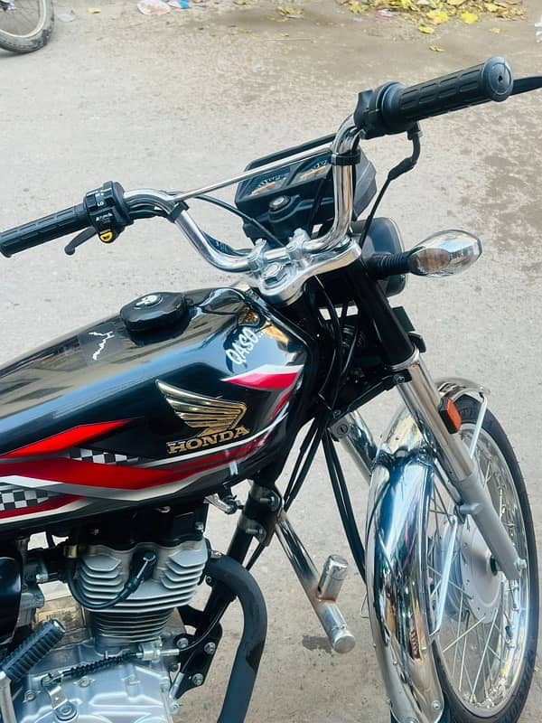 Honda 125 2024 condition 10 by 9 contact number 03154395416 4