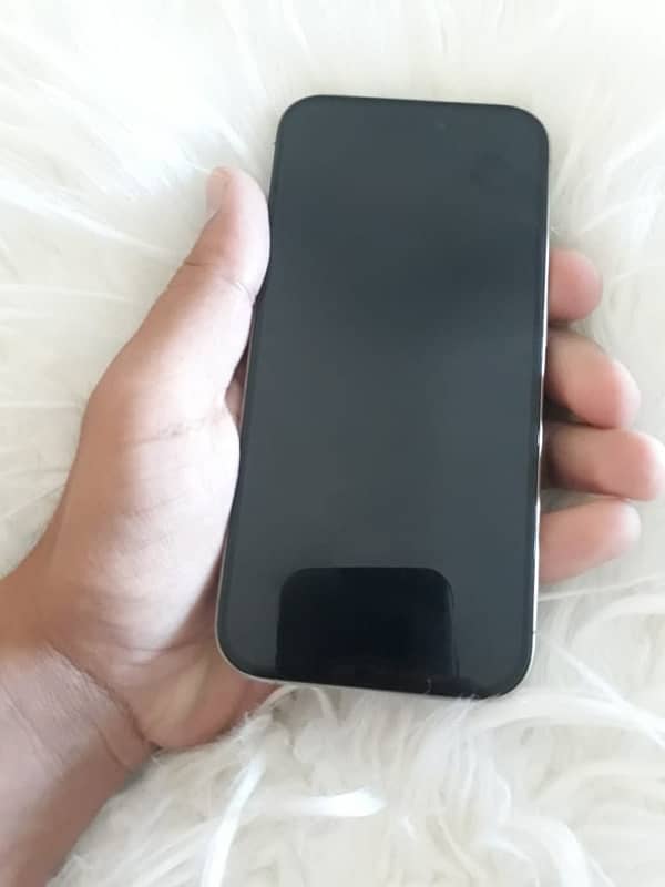 Iphone 15 Pro 128gb LLA 2