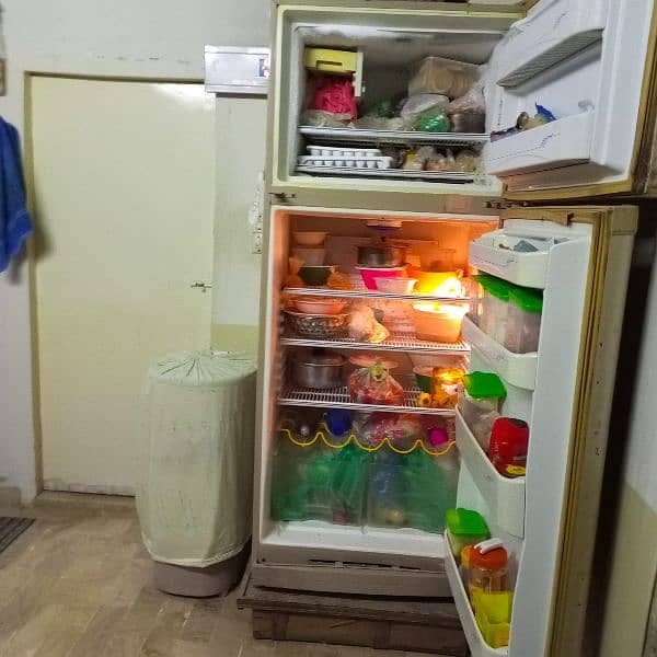 Refrigerator 1