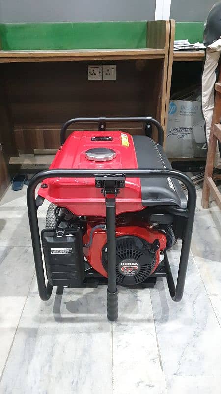 Honda EZ3000CX Brand new Generator 0