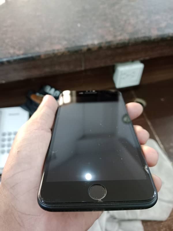 iPhone 7plus 128Gb PTA Approved 0