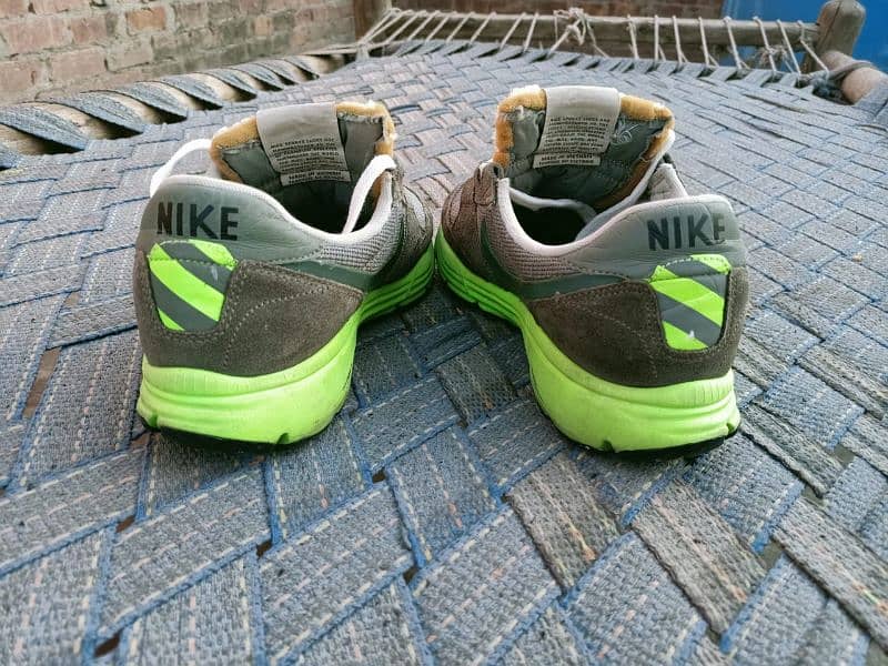 Nike original medicated shoe lunarlon for sports size 40 6