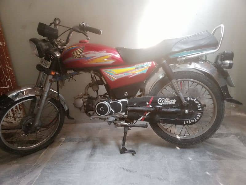 United 70cc Model 17 7