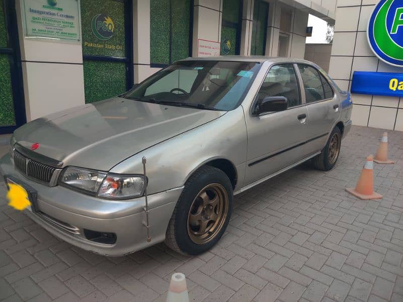 Nissan Sunny 2001 7