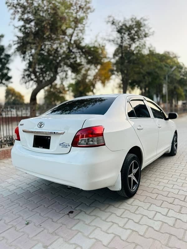 Toyota Belta 2007 1.3 4