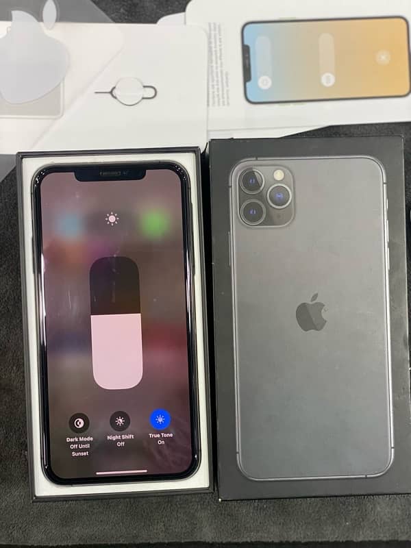 i phone 11pro max 256 pta approved 10/10 3