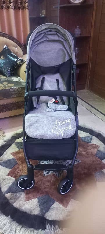 Stroller/Pram like new Mom Squad 1