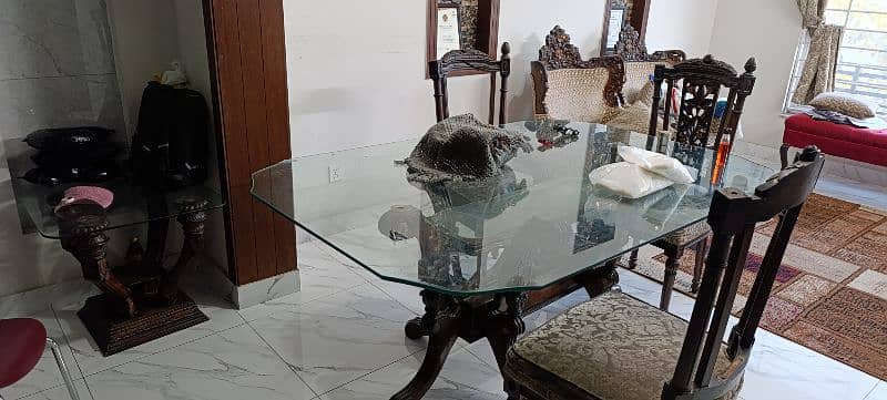 Glass dining table for sale 2