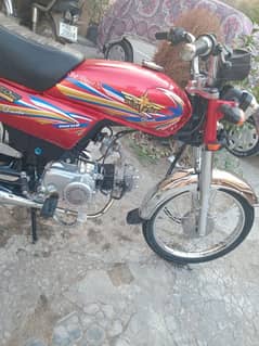 union star bike 6 months use only good condition contact 03365178746