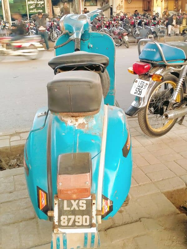 Vespa Itally 150cc 8