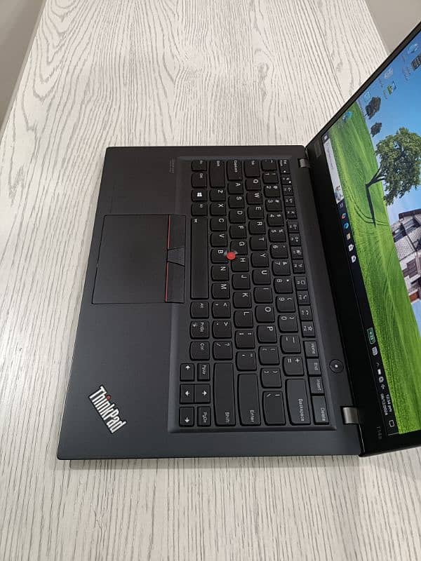 Lenovo Thinkpad T14s core i7 10th gen quadcore 14 inch 1080p ips 4