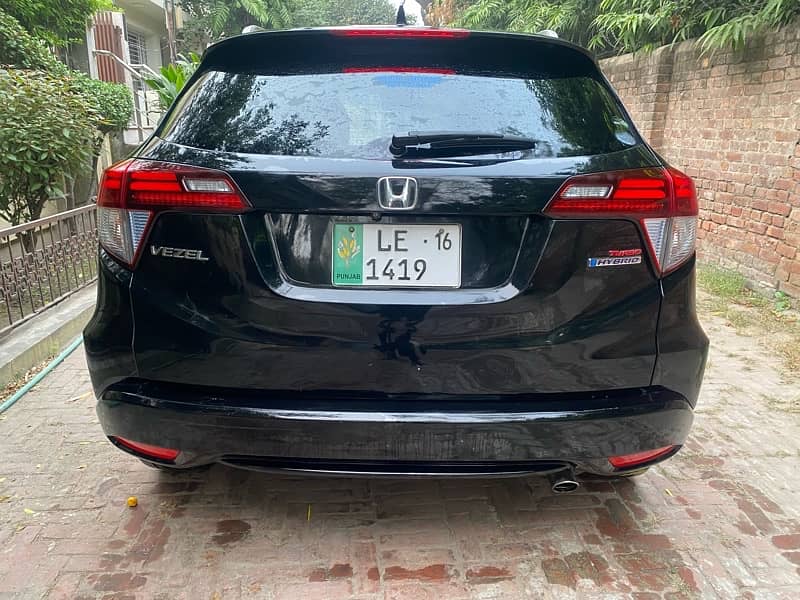 Honda Vezel 2015 4