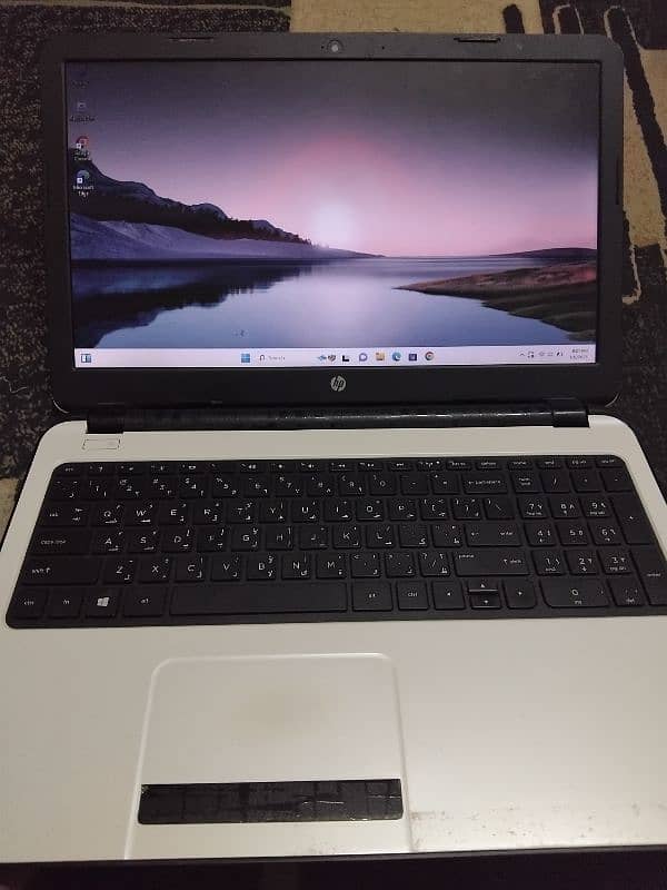 HP 15 NOTEBOOK CORE I5 5TH GEN 4