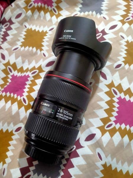 Canon Lens 24-105mm f/4 IS II 1