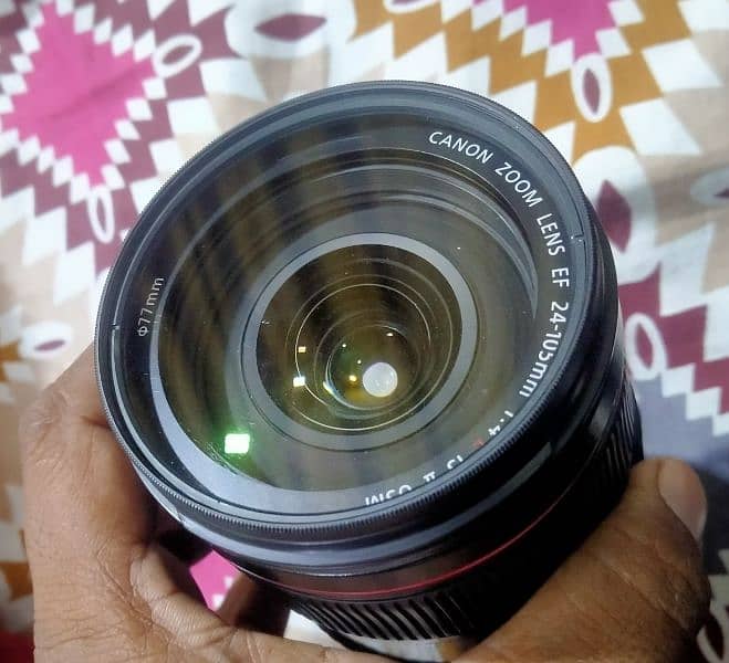 Canon Lens 24-105mm f/4 IS II 4