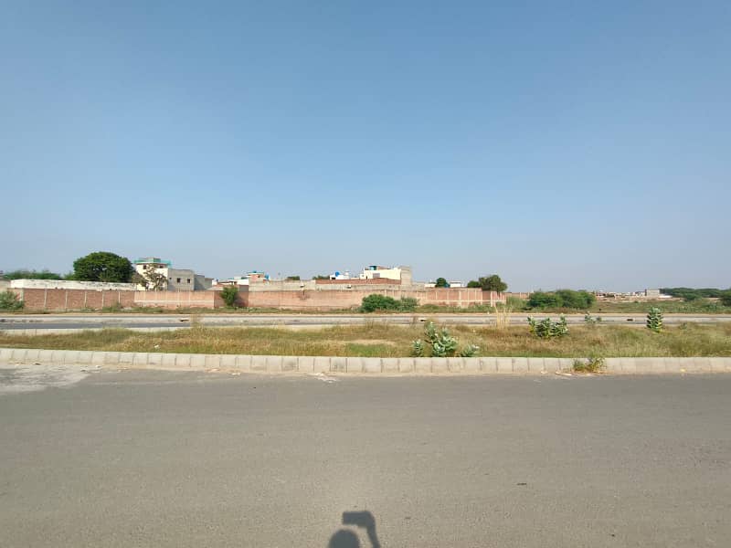 Lavish Location 4 Marla Commercial Plot No 181 For Sale In DHA Phase 5 M Extension Lahore 0