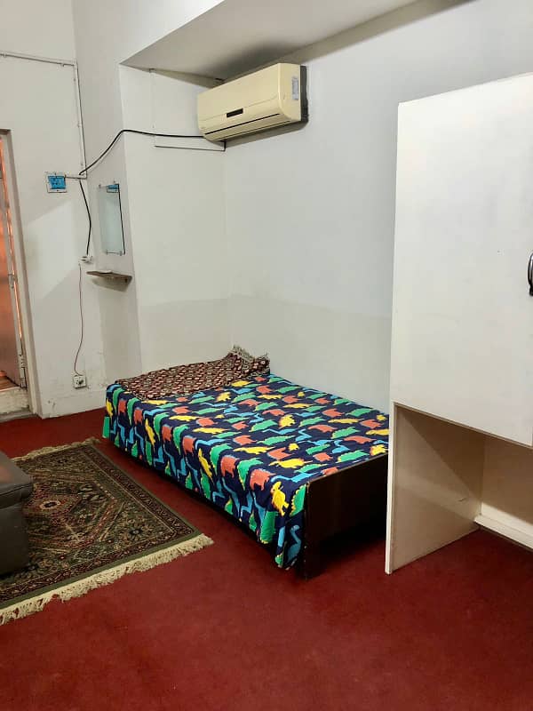 Main Cantt Furnished Bedroom Available For Rent Excellent Location available near to Rahat bakery 2