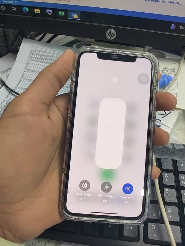 iPhone 11pro non PTA 4