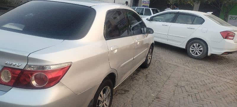 Honda City IVTEC 2006 contact 03219224742 4